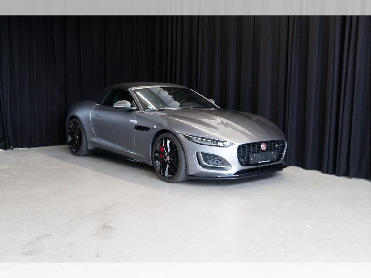 Jaguar F-Type P450 R-DYNAMIC BLACK Leasing