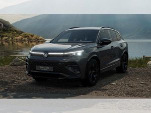 Volkswagen Tiguan R-Line e-Hybrid⚡️Black Style⚡️IQ.Drive⚡️Winterräder⚡️