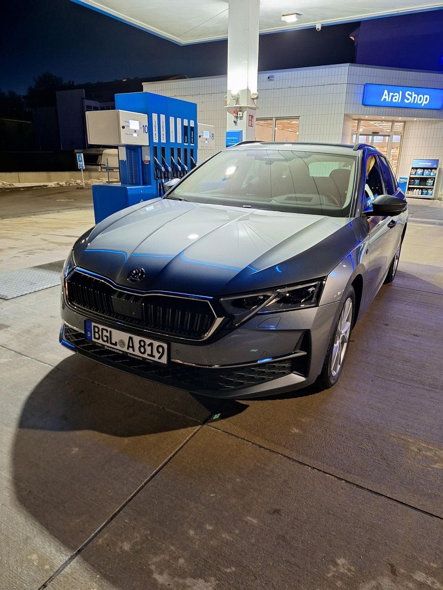 Skoda Octavia 2.0 TDI DSG TOUR / 02.2027 / 35.000 km/Jahr Leasingübernahme