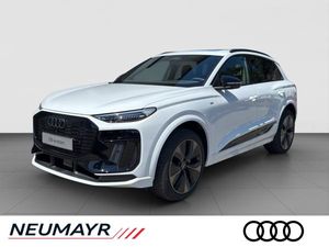 Audi Q6 e-tron quattro S line; AHK; Panorama