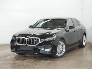 BMW i5 eDrive40 Head-Up/360°/SHZ hinten/DrivingAss.Prof./Autobahnass./HK/Komfortsitze/Gestik.
