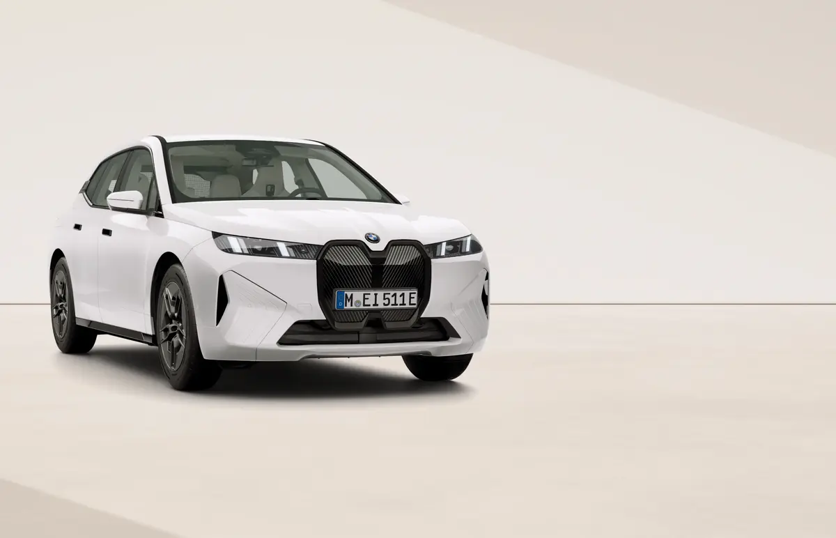 BMW BMW ix eDrive45 | Elektroauto mit 602 Kilometer Reichweite Leasing