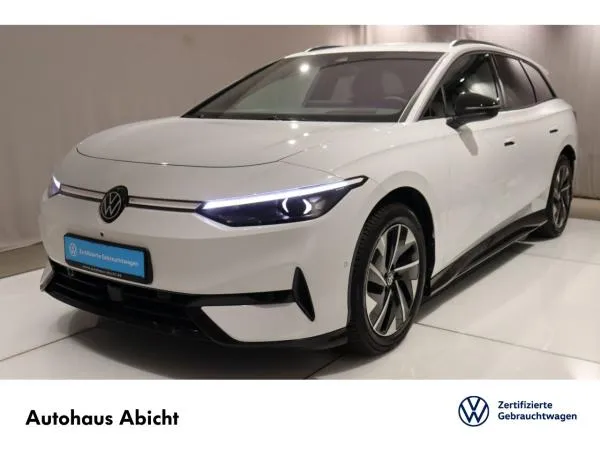 Volkswagen ID.7 Tourer Pro AHK TravelAssist Wärmepumpe EasyOpen