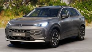 Volkswagen T-Roc Volkswagen T-Roc Life 1.5 eTSI 7-Gang-DSG 110 kW (150 PS)