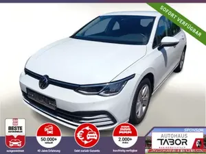 Volkswagen Golf VIII 1.0 TSI 110 Life LED ACC VirCo SHZ App