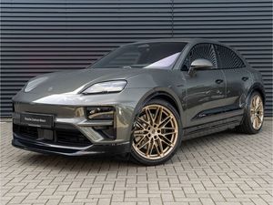 Porsche Macan Turbo HeadUp Drive Assist Matrix LED
