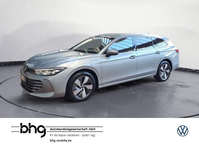 Volkswagen Passat Variant 1.5 e-Hybrid DSG Business