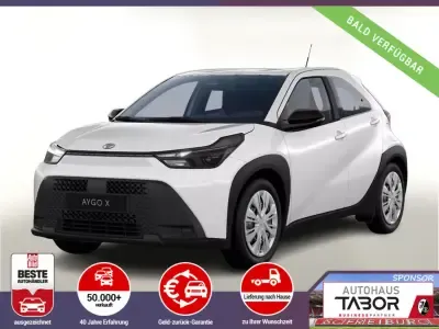 Toyota Aygo (X) X ACC Kam Klimaaut. 9