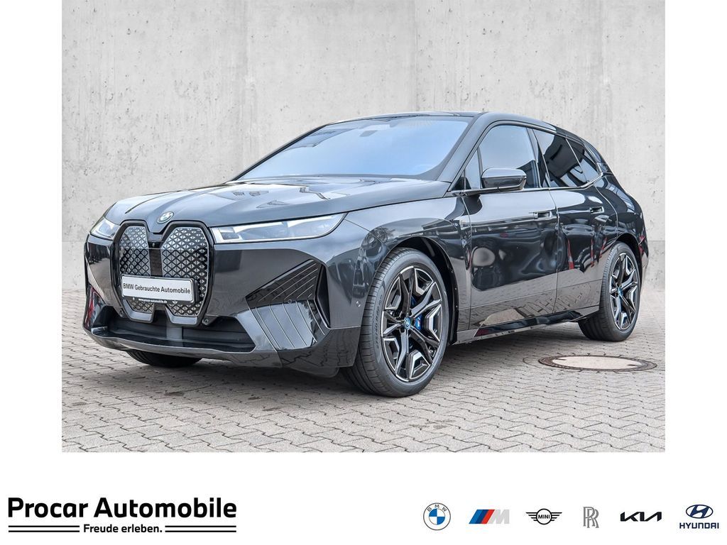 BMW iX M60 M Sport HUD PANO ACC AHK 360°KAM RFK LED Leasing
