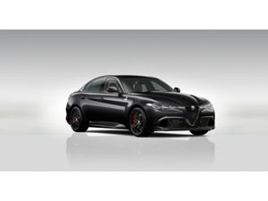 Alfa Romeo Giulia Quadrifoglio 2.9 V6 Bi-Turbo - Akrapovic Leasing