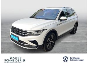 Volkswagen Tiguan 2.0 TDI DSG Elegance Navi IQ.Light AHK