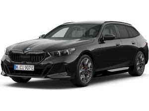 BMW 530 e xDrive Touring - 0,5% Versteuerung - Anhängerkupplung -  Autobahnassistent - Bowers & Wilkins Surr Leasing
