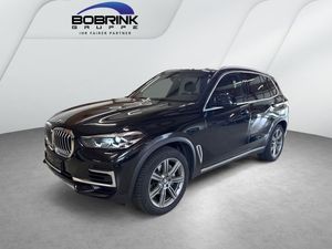 BMW X5 xDrive30d xLine Pano Head-Up RFK PDC Shz.