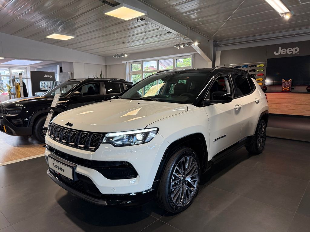 Jeep Compass Summit Hybrid Premium + Sicherheitspaket Leasing