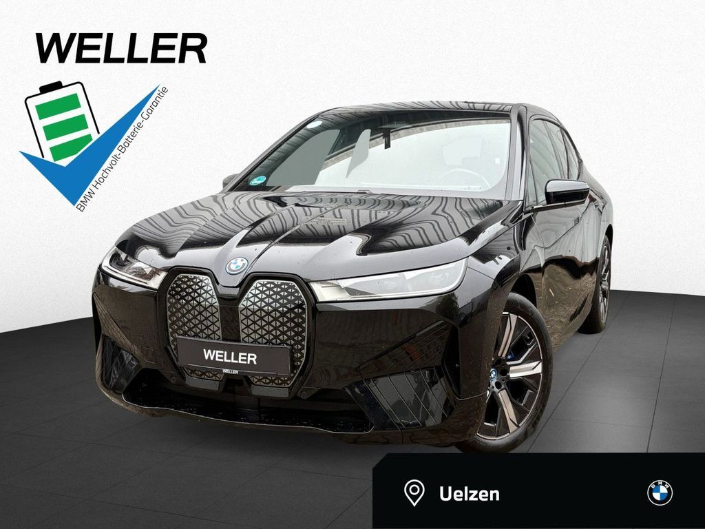 BMW iX xDrive40 Sportpaket LC-Prof,DA+,HUD,RFK,LED Leasing