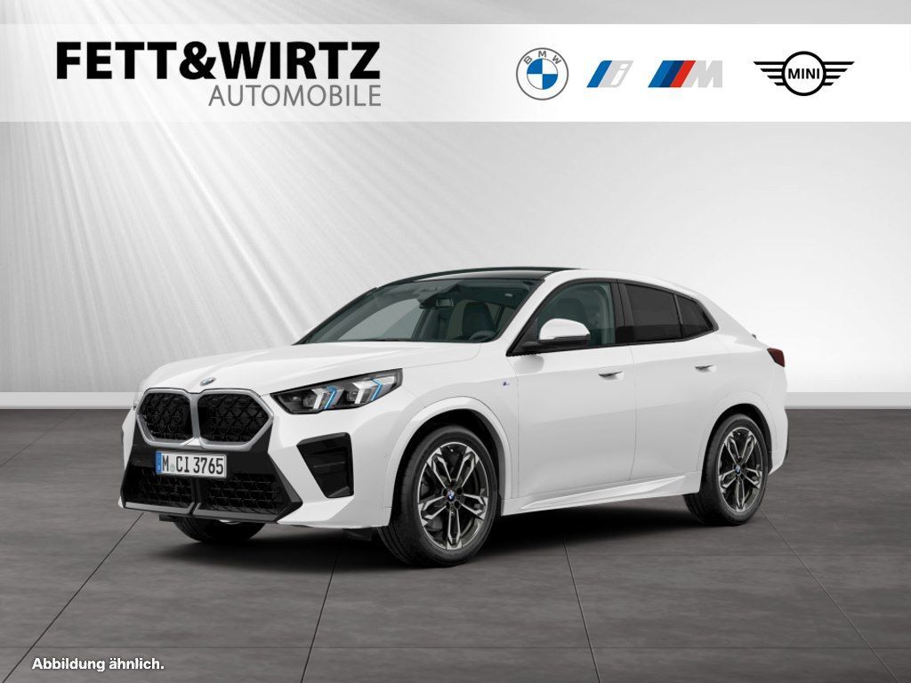 BMW X2 sDrive20i M Sport|AHK|Pano|H/K|19