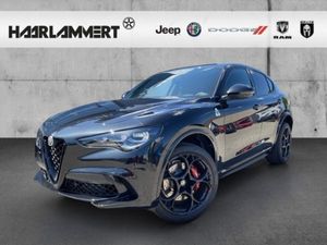 Alfa Romeo Stelvio Quadrifoglio Q4 2.9 AKRAPOVIC+PDC+KAMERA+LEDER+CARPLAY Leasing