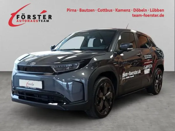 Toyota Urban Cruiser Urban Cruiser Elektromotor 61 kWh 5-Türer 4x2 Lounge