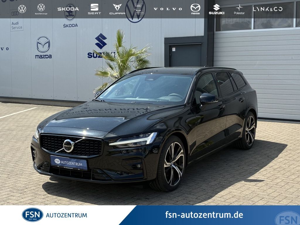 Volvo V60 B4 Ultra Dark B&W Pano 360° Leasing