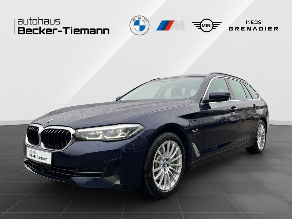 BMW 530e xDrive Touring AHK DrivAss. ACC ParkAss. 4x Leasing