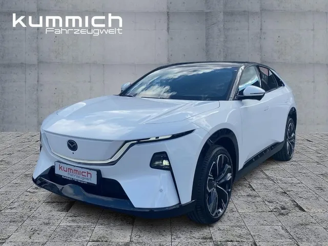 Mazda CX-6e EV Takumi