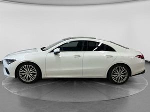 Mercedes-Benz CLA 200 inkl. Haustürlieferung