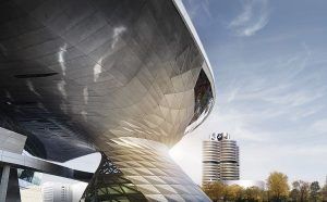 BMW Welt - BMW Group Hochhaus/Konzernzentrale (02/2016). Bildquelle: BMW Group