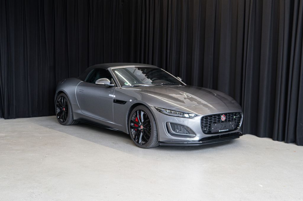Jaguar F-TYPE R-Dynamic Black Leasing