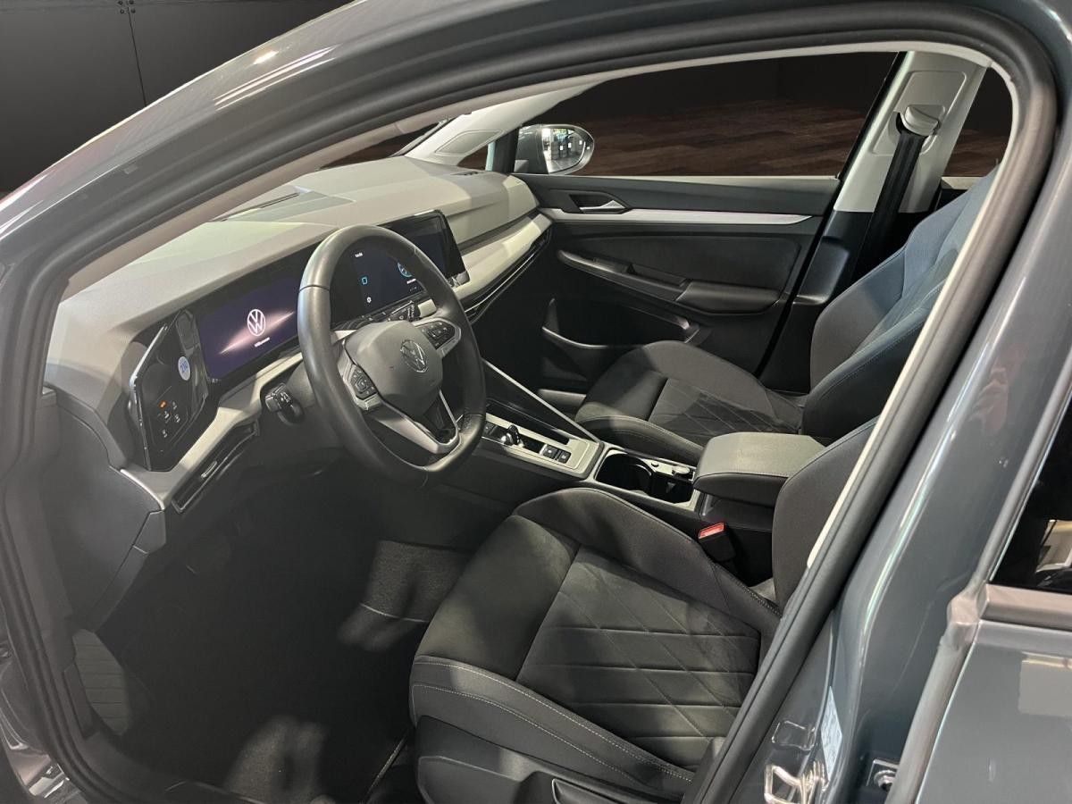 Volkswagen Golf Vari. Life 2.0 TDI*DSG*NAV*CAM*AHK*LED*SHZ Leasing