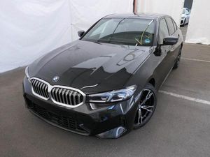 BMW 320 d xDr. Lim. "M-Sport" Glasdach, DrivAss, ACC, ParkAss+, Head-Up, uvm.