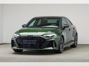 Audi RS3 Limousine TFSI quattro 294(400)kW(PS) S tronic *EROBERUNG*SOFORT*