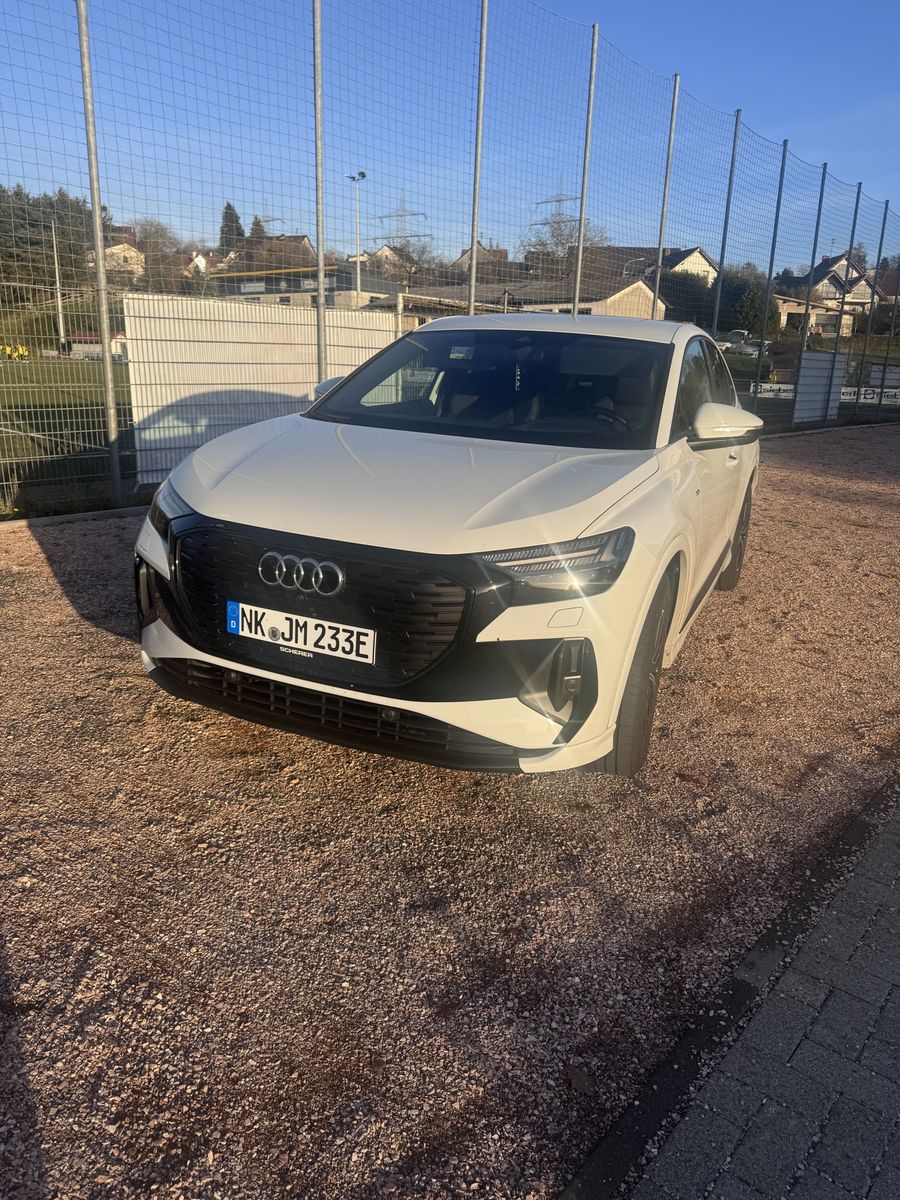Audi Q4 etron s-line Leasingübernahme