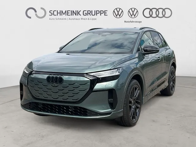Audi Q4 e-tron quattro performance 2x S line PANO AHK