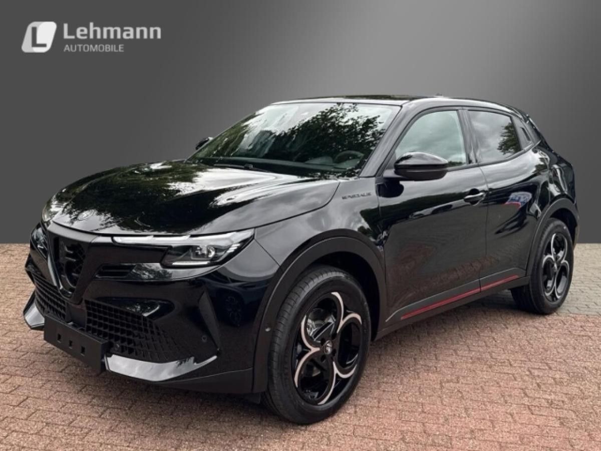 Alfa Romeo Junior Ibrida SPECIALE -Herbst-Deal- Panoramadach-TechnologiePaket Leasing