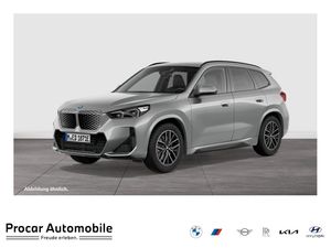 BMW iX1 eDrive20 M Sport AHK RFK NAVI Standh. LED