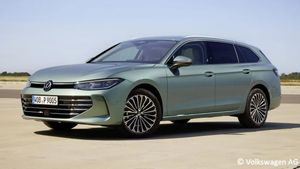 Volkswagen Passat Variant 1.5 eHybrid Business DSG