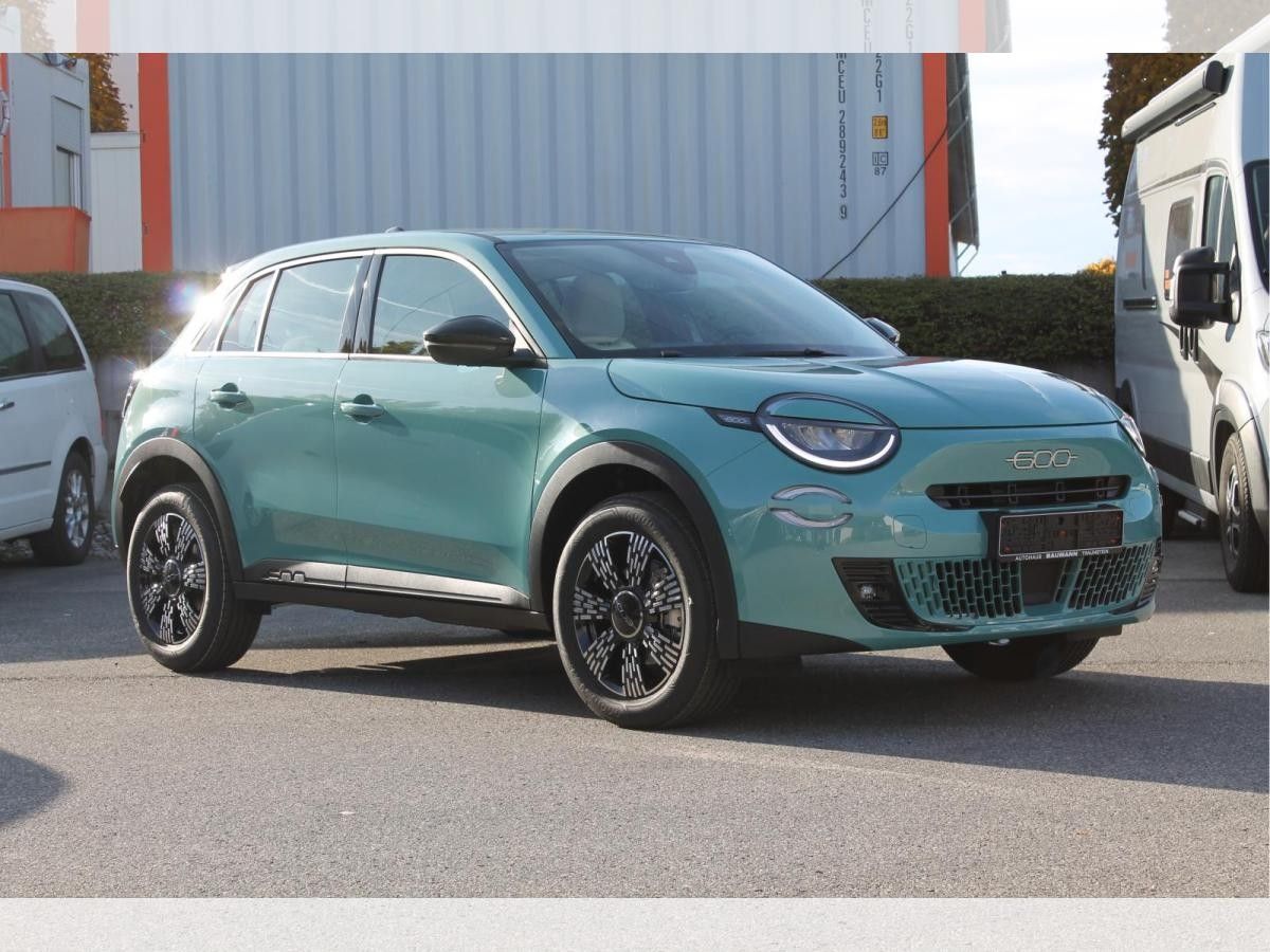 Fiat 600 🔥Hybrid Icon 1.2 T3 81 kW (110 PS) 🔥❗️sofort verfügbar❗️ Leasing