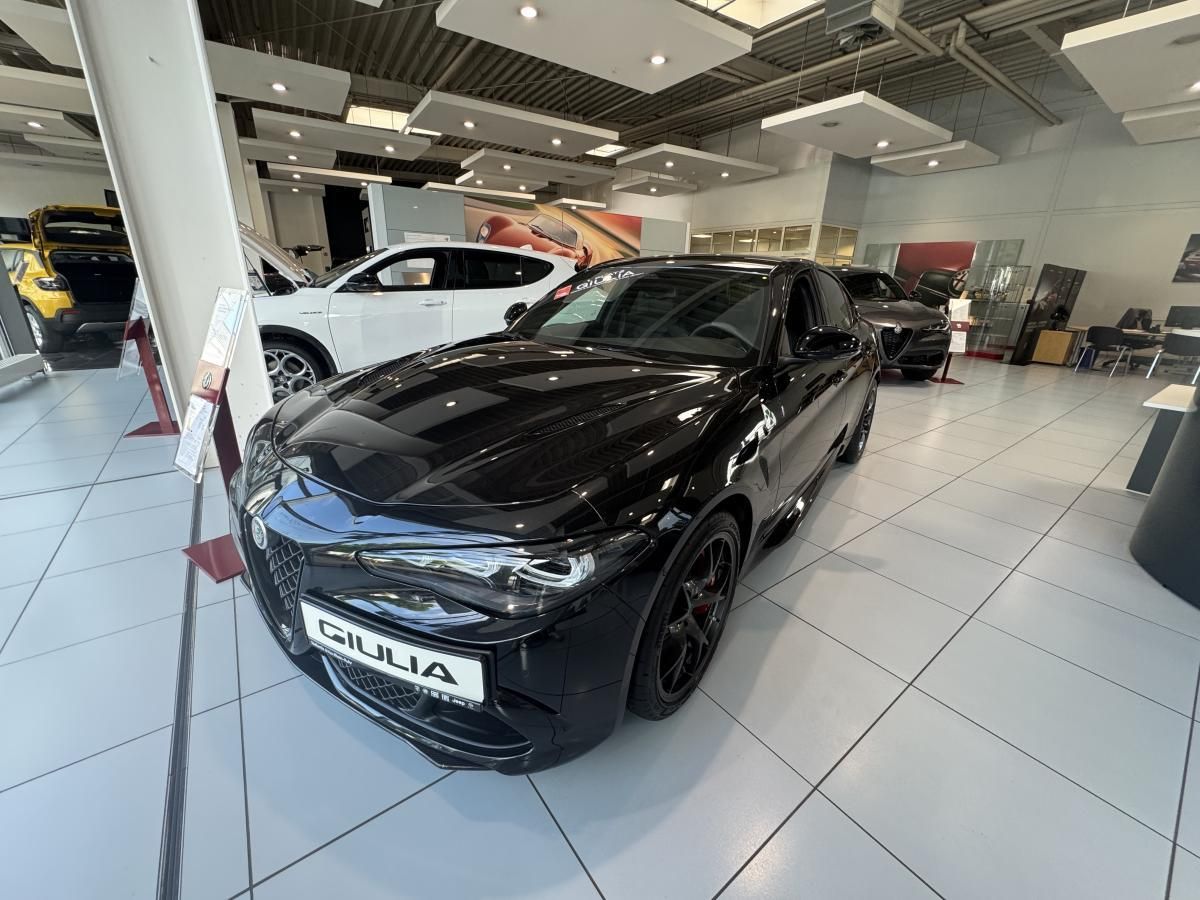 Alfa Romeo Giulia Quadrifoglio  !sofort verfügbar! Leasing