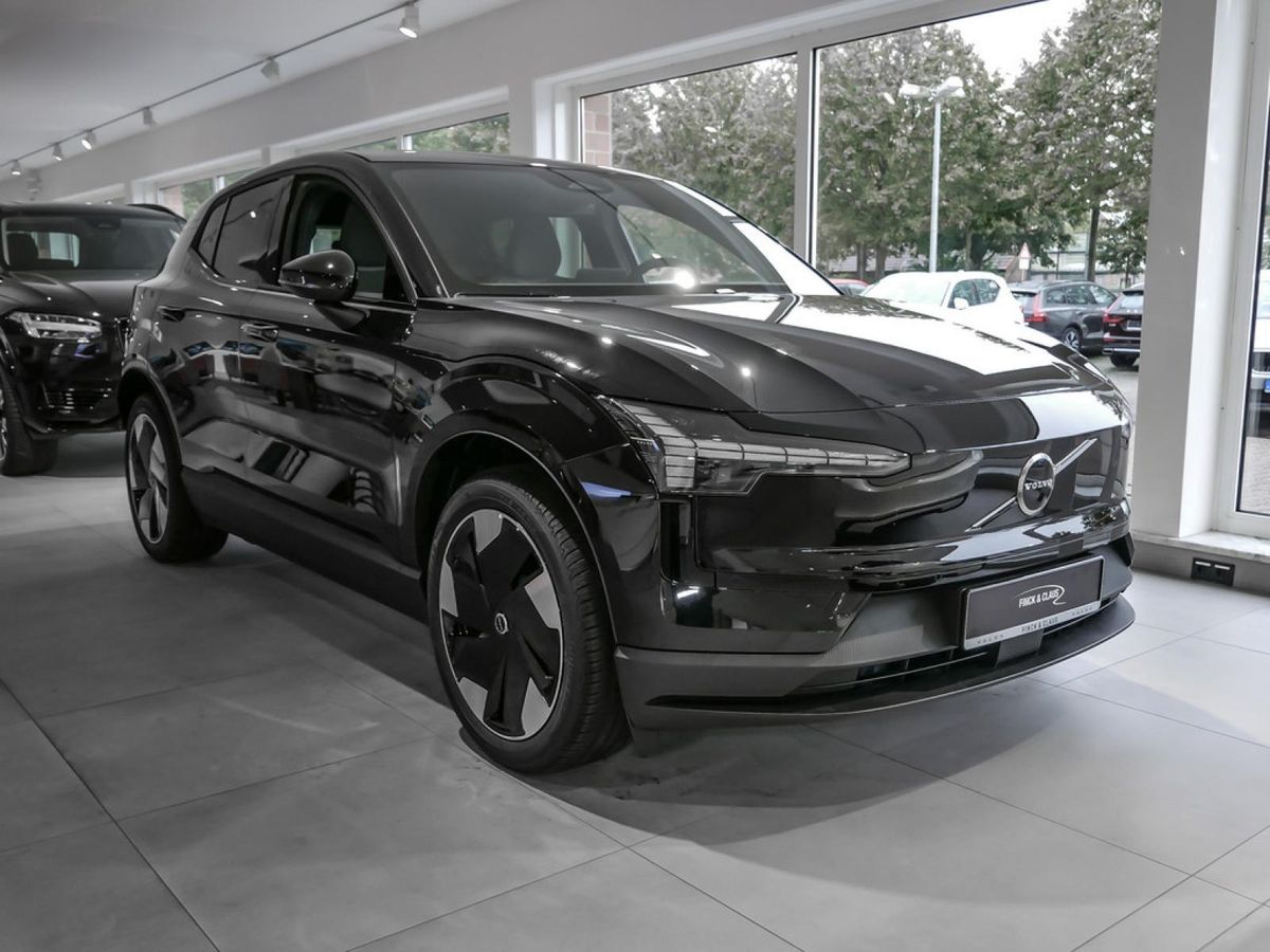 Volvo EX30 Essential P3 Leasing