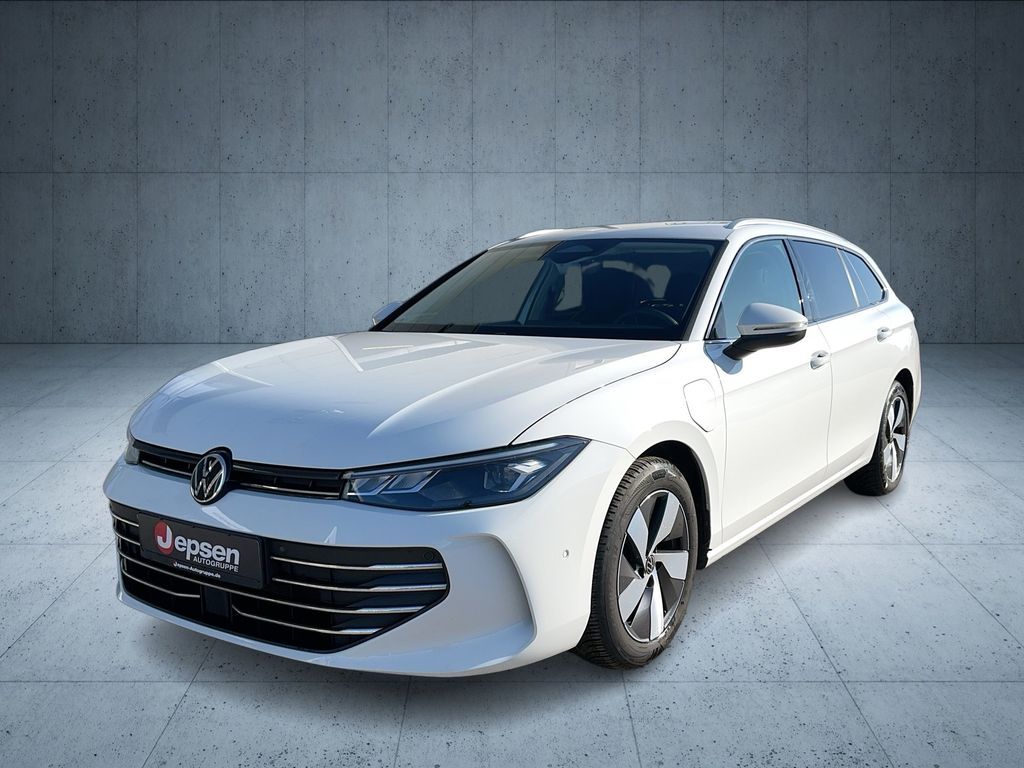 Volkswagen Passat Business /AHK /GANZJAHRESREIFEN Leasing
